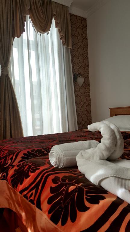 Hotel Latinski Most ซาราเยโว ภายนอก รูปภาพ