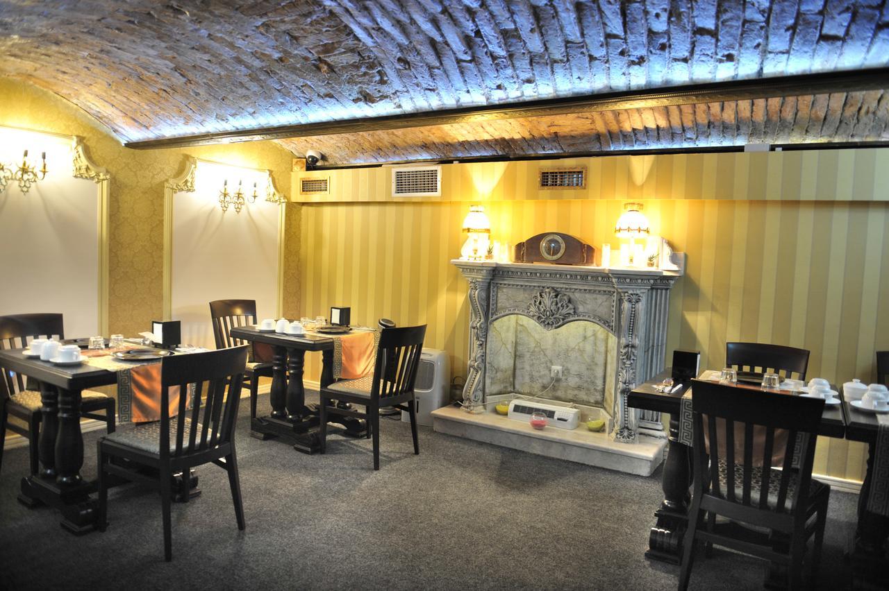 Hotel Latinski Most ซาราเยโว ภายนอก รูปภาพ
